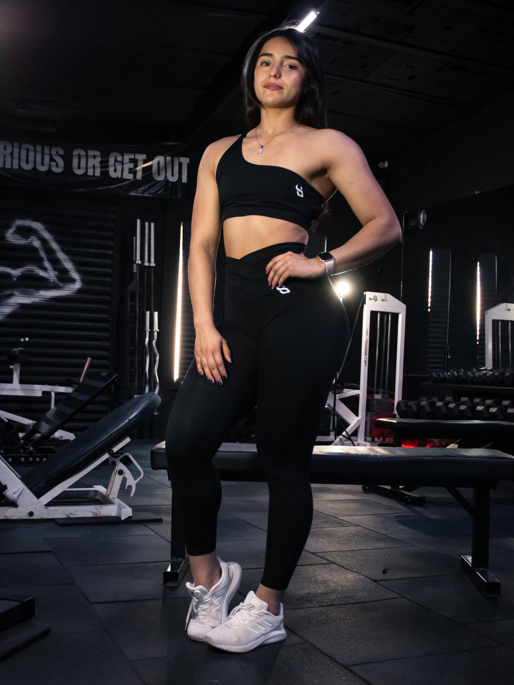 Top 1 tirante & Leggins (negro)