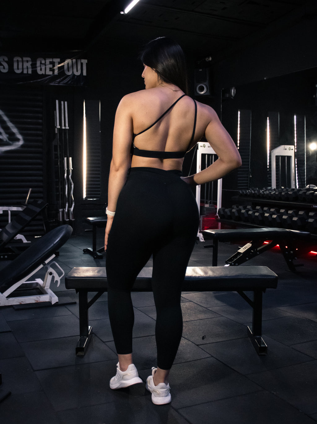 Top 1 tirante & Leggins (negro)