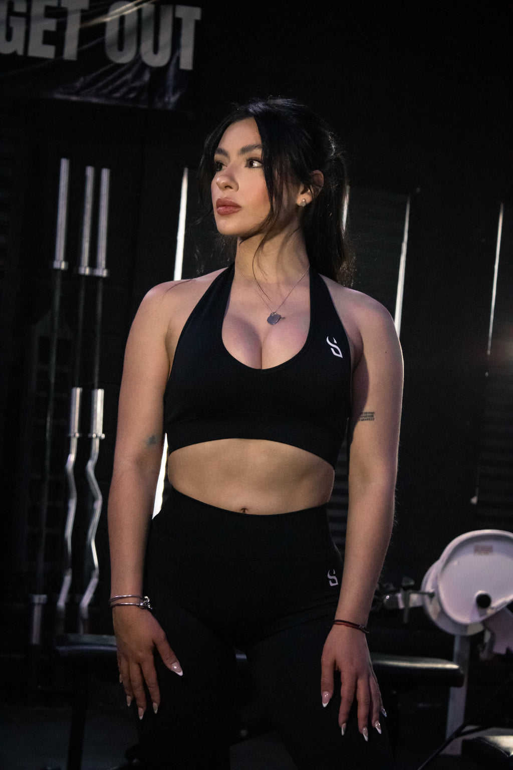 Top cuello U & Leggins (negro)